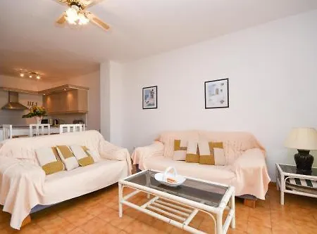 Mare 68 - Two Bed Apartment *