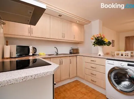 Mare 68 - Two Bed Apartment *