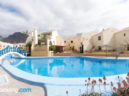 Mare 68 - Two Bed * Costa Adeje (Tenerife)